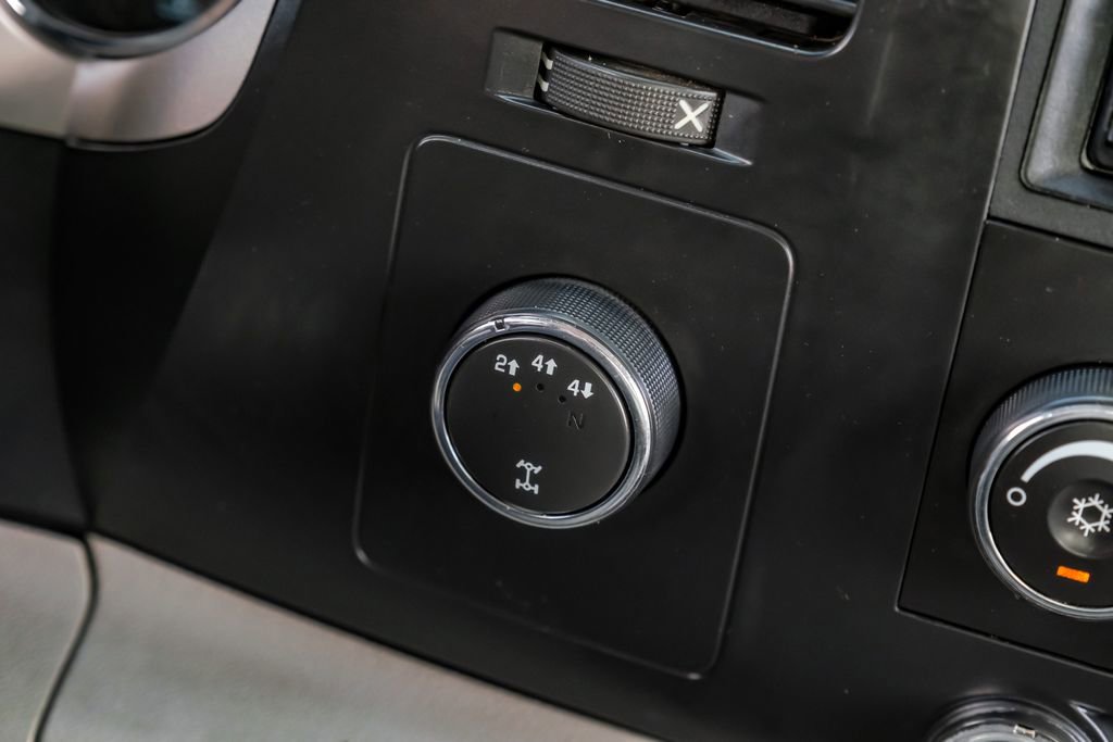 Used 2008 Chevrolet Silverado 2500 LT w/ Suspension Package, Off-Road image 23