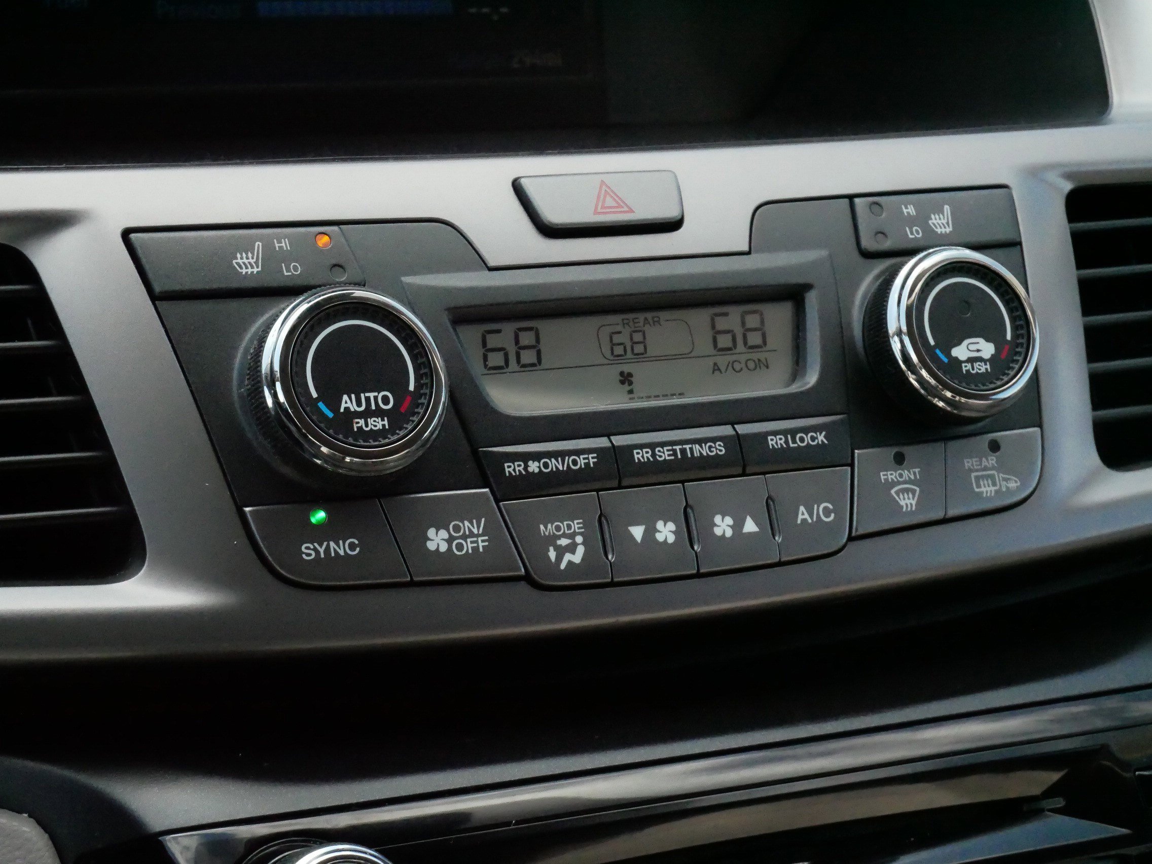 Used 2015 Honda Odyssey EX-L image 23