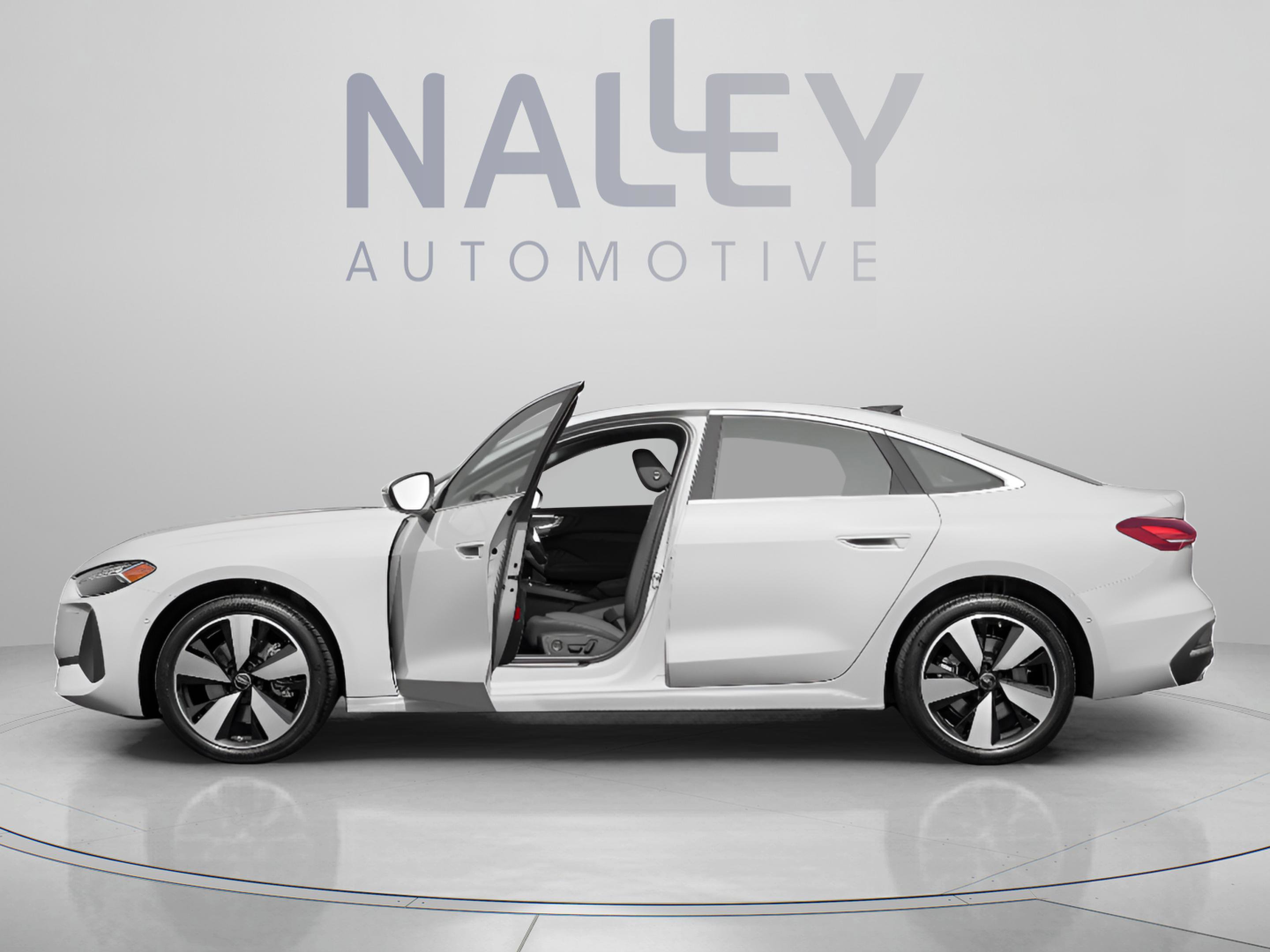 Used 2025 Audi A5 2.0T Premium w/ Convenience Package AWD/4WD image 2