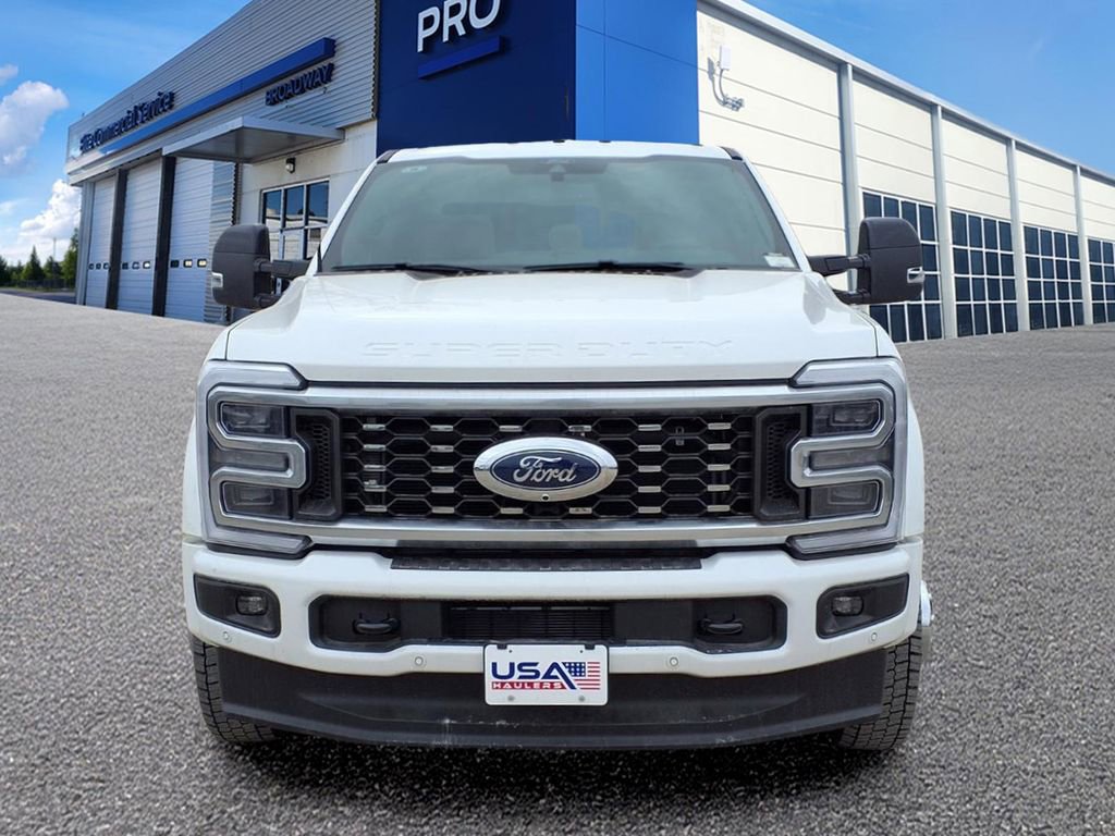 New 2025 Ford F450 Platinum image 32