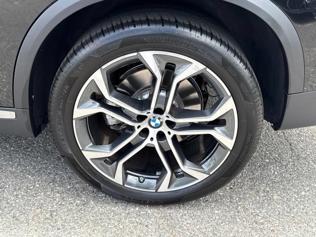 Used 2026 BMW X5 sDrive40i w/ Premium Package RWD image 14