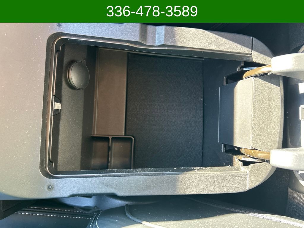 Used 2024 Ford Mustang EcoBoost image 26