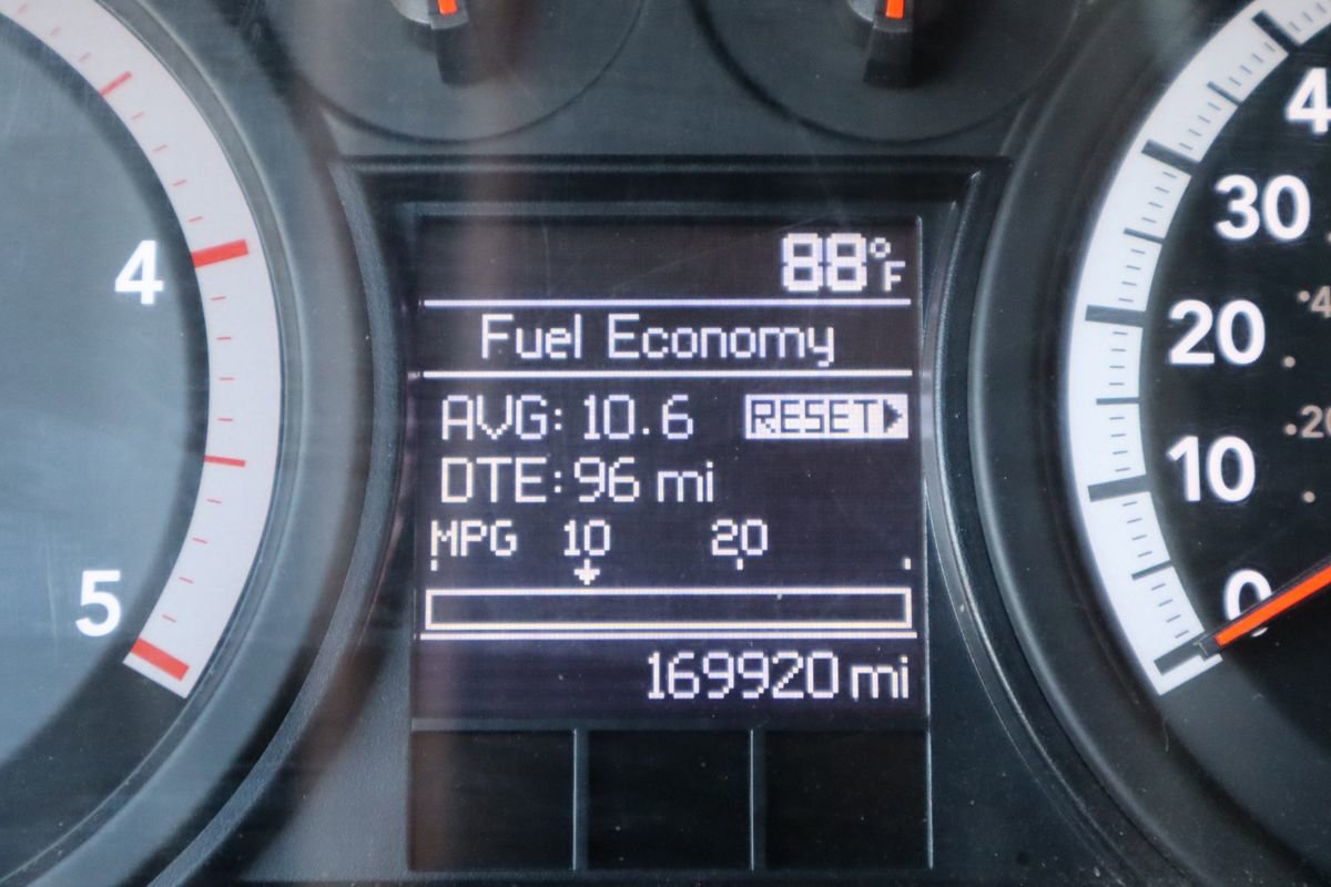 Used 2012 RAM 3500 ST w/ Chrome Appearance Group AWD/4WD image 43