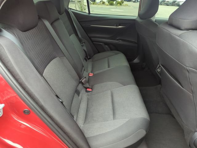Used 2025 Toyota Camry LE FWD image 30
