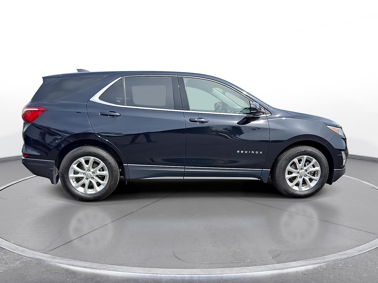 Used 2020 Chevrolet Equinox LT FWD image 9
