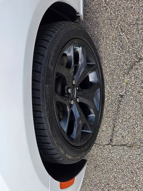 Used 2023 Chrysler 300 S w/ Comfort Group image 17