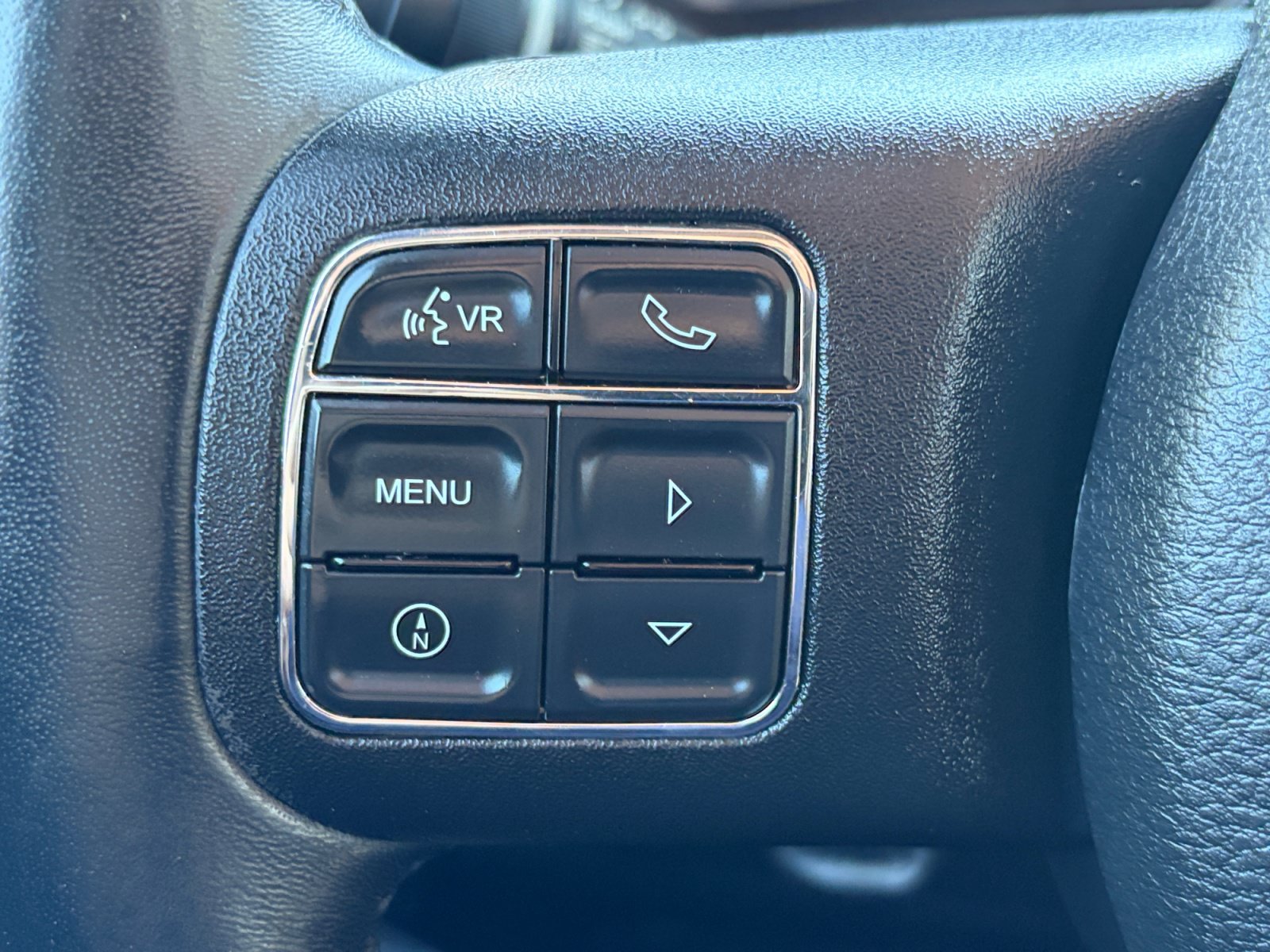 Used 2014 Jeep Wrangler Sport w/ Quick Order Package 24S AWD/4WD image 32