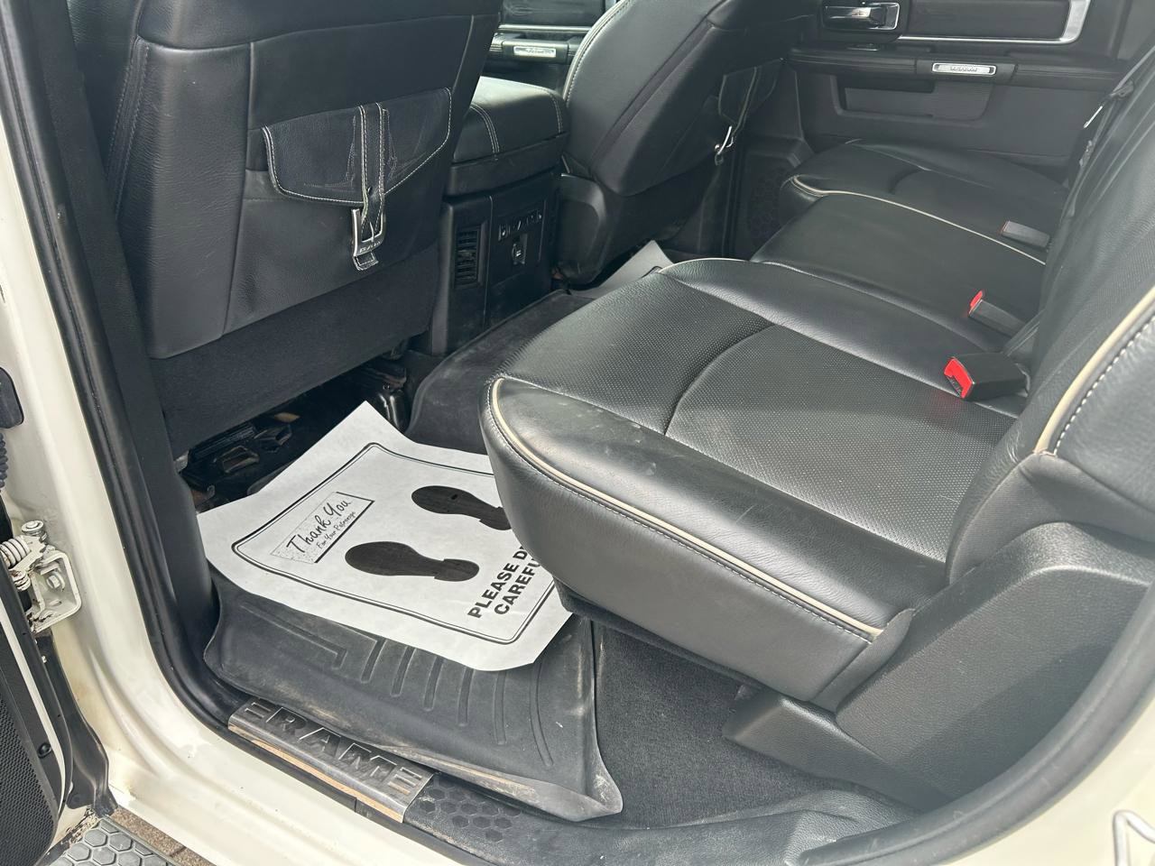 Used 2016 RAM 1500 Limited image 9