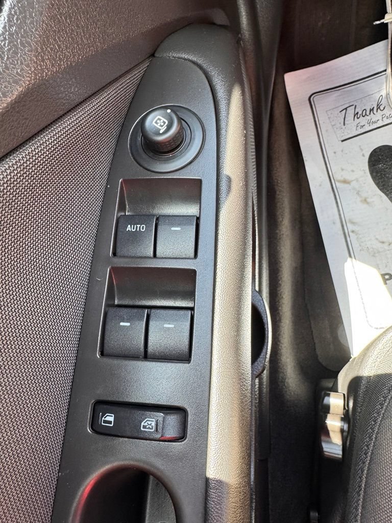 Used 2011 Ford Fusion SE w/ 201A Rapid Spec Order Code FWD image 19