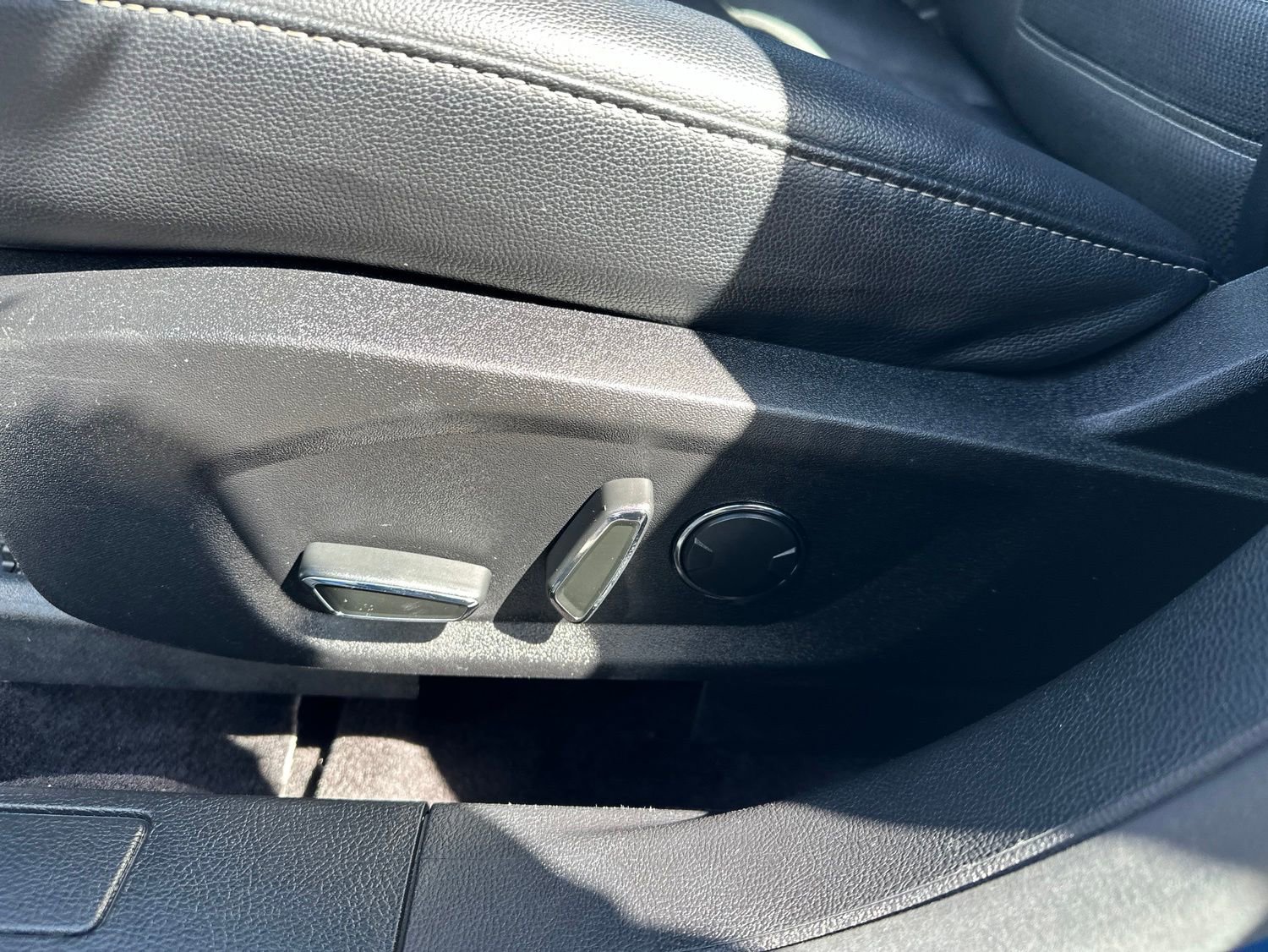 Used 2017 Ford Fusion SE w/ Equipment Group 201A AWD/4WD image 13