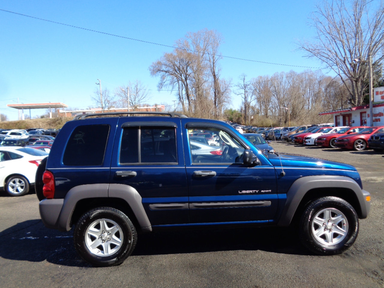Used 2003 Jeep Liberty Sport RWD image 4