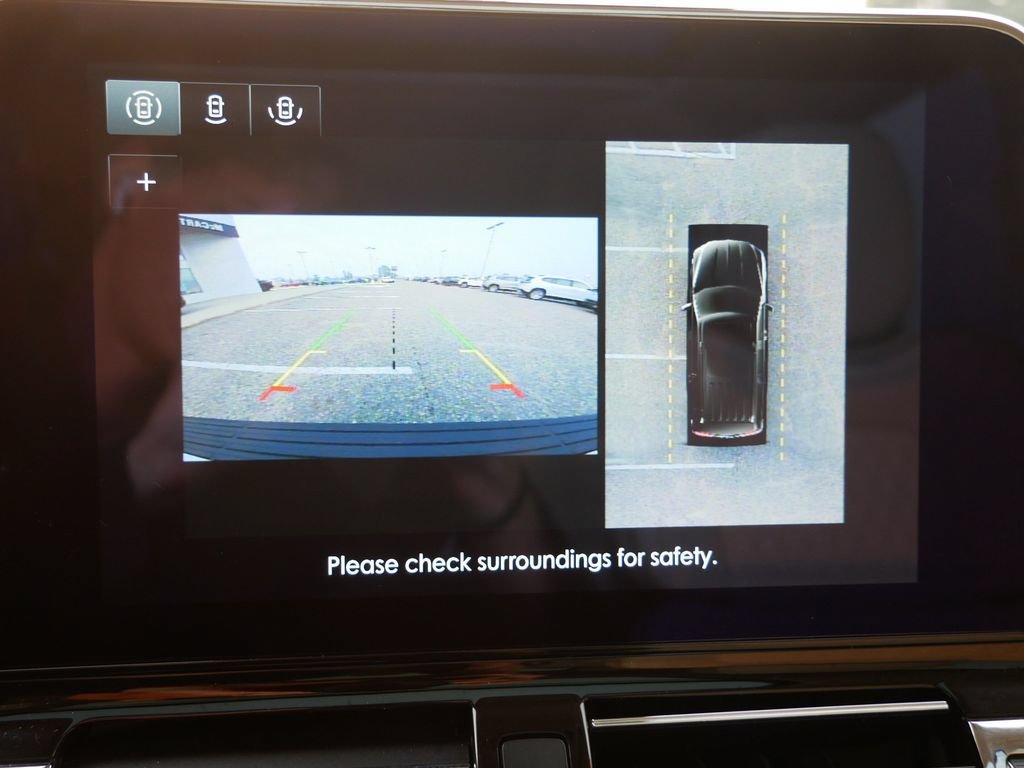 Used 2020 Lincoln Navigator Black Label w/ Cargo Convenience Package AWD/4WD image 19