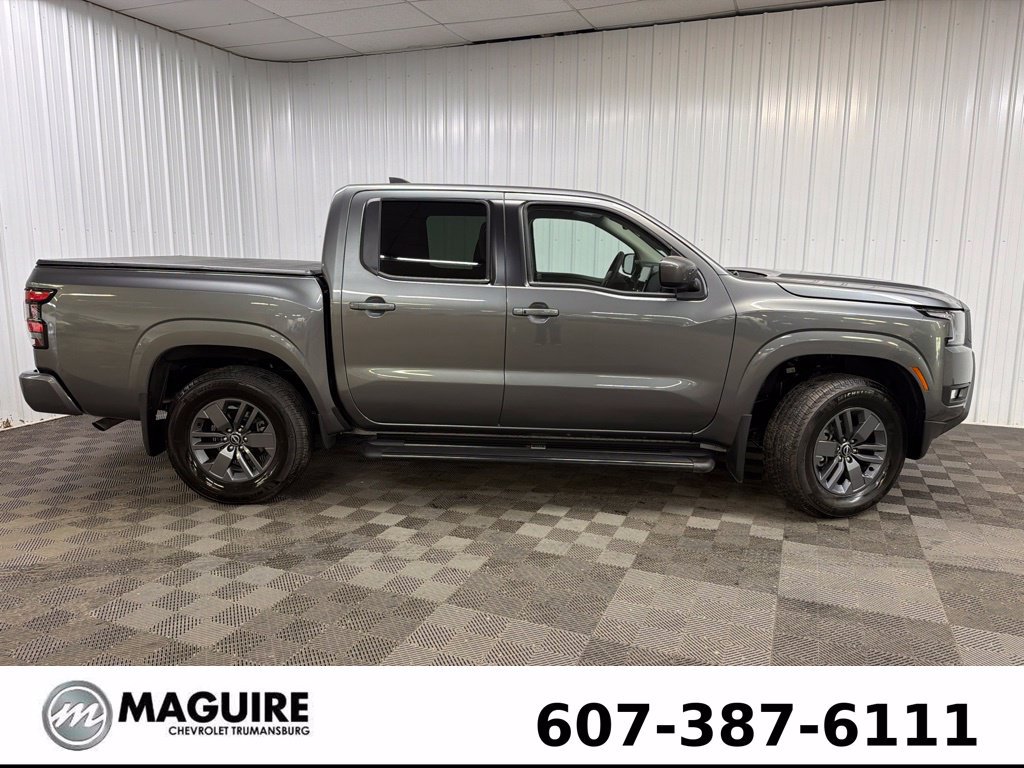 Used 2025 Nissan Frontier SV w/ SV Convenience Package AWD/4WD image 2