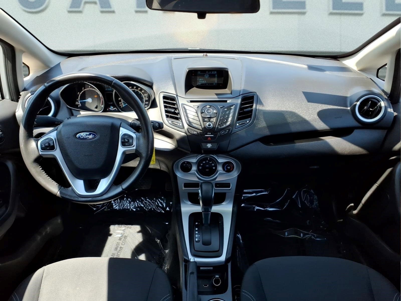 Used 2016 Ford Fiesta SE FWD image 11