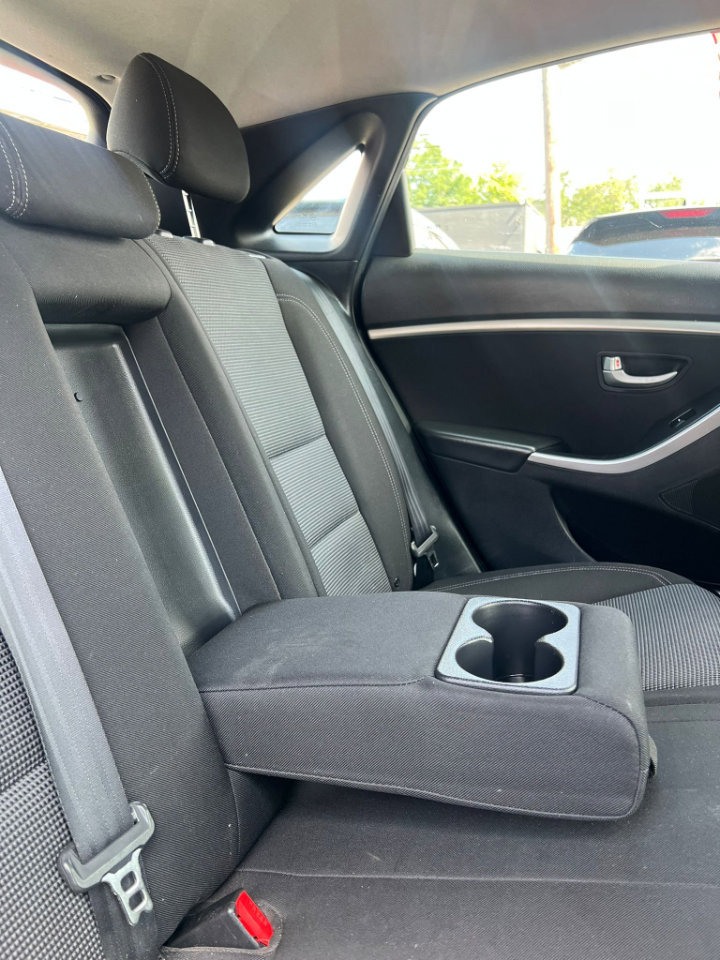Used 2014 Hyundai Elantra GT image 27