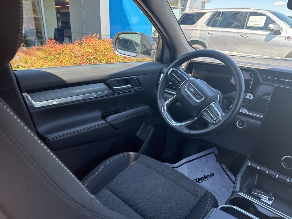 Used 2026 GMC Terrain Elevation AWD/4WD image 12