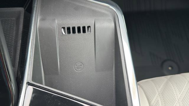 Used 2026 Cadillac Escalade IQL Sport 1 w/ LPO, Floor Liner Package AWD/4WD image 50