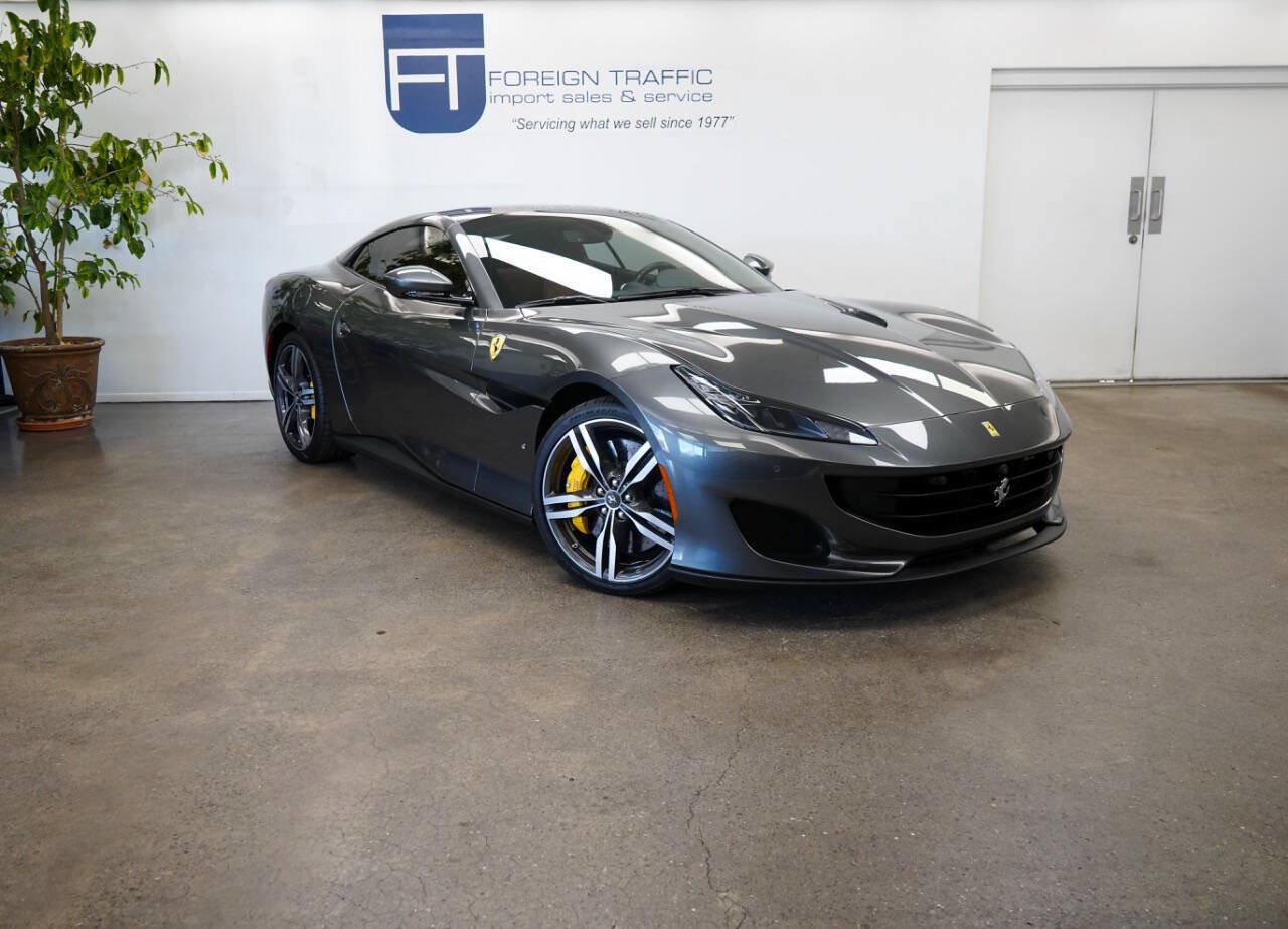 Used 2019 Ferrari Portofino RWD image 5