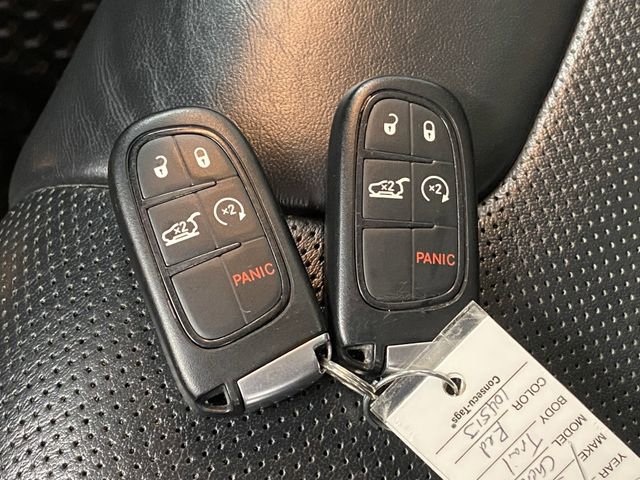 Used 2019 Jeep Cherokee Trailhawk image 31