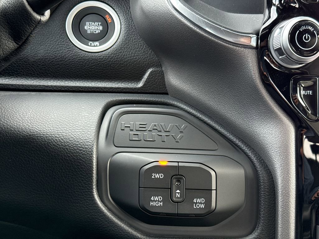 New 2026 RAM 2500 Laramie w/ Night Edition AWD/4WD image 26