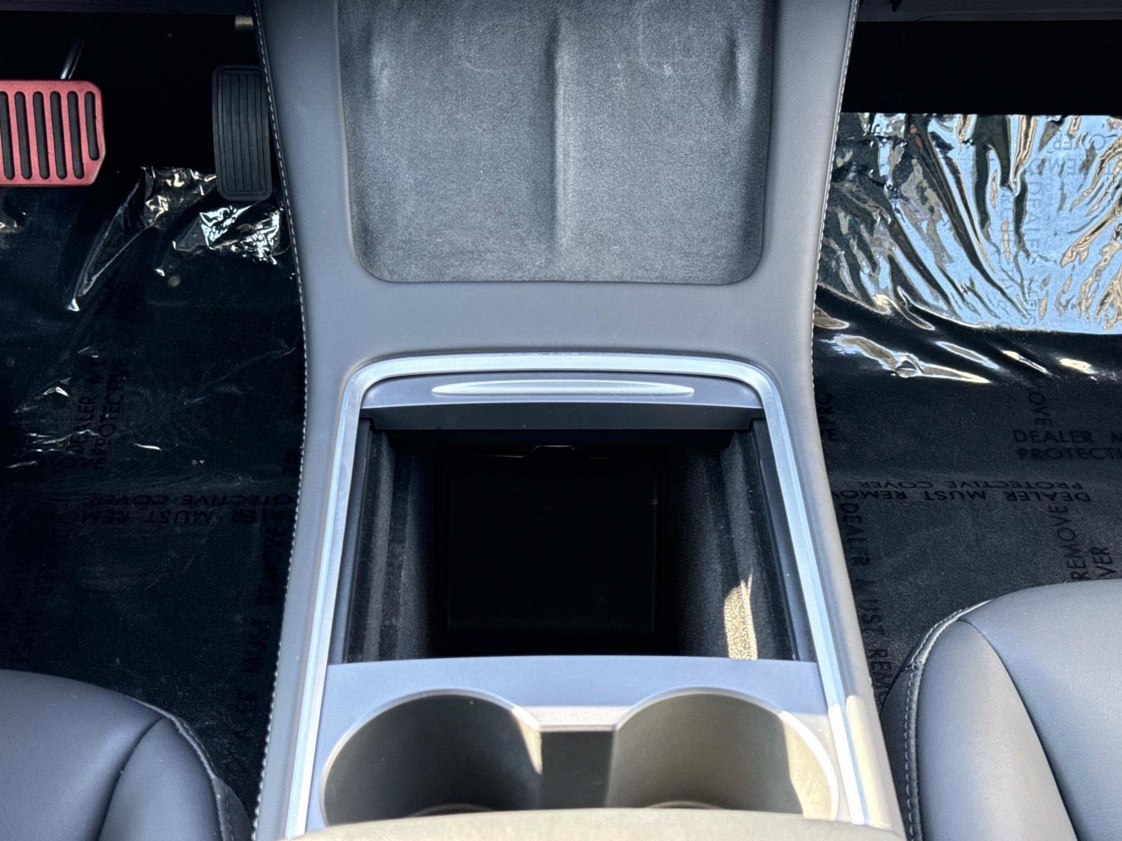 Used 2023 Tesla Model 3 Standard Range RWD image 7