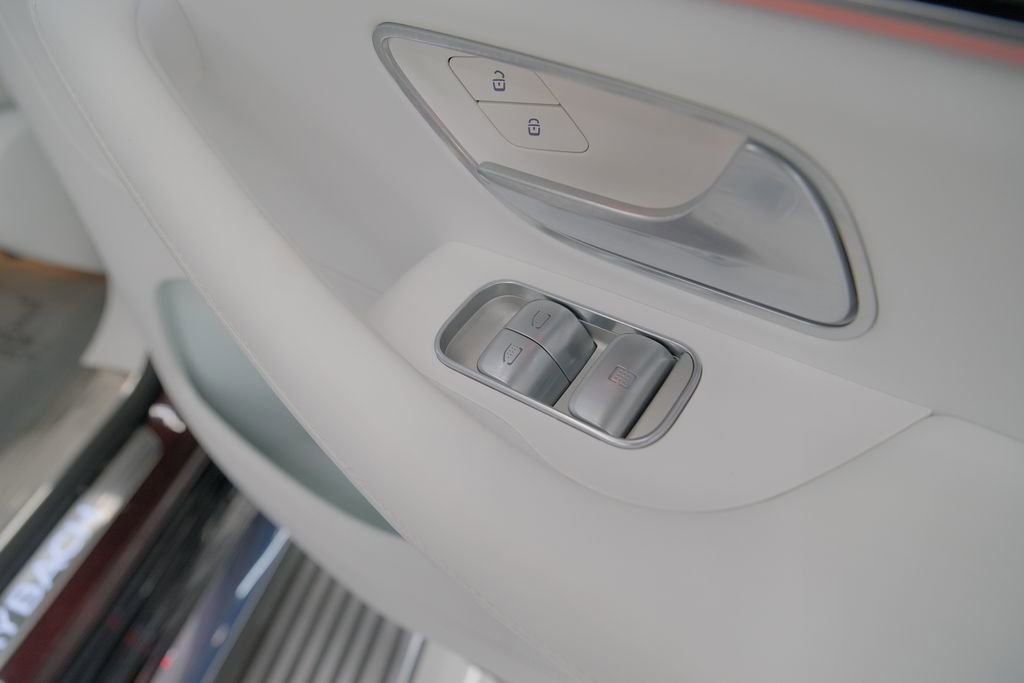 Used 2022 Mercedes-Benz Maybach GLS 600 4MATIC image 51