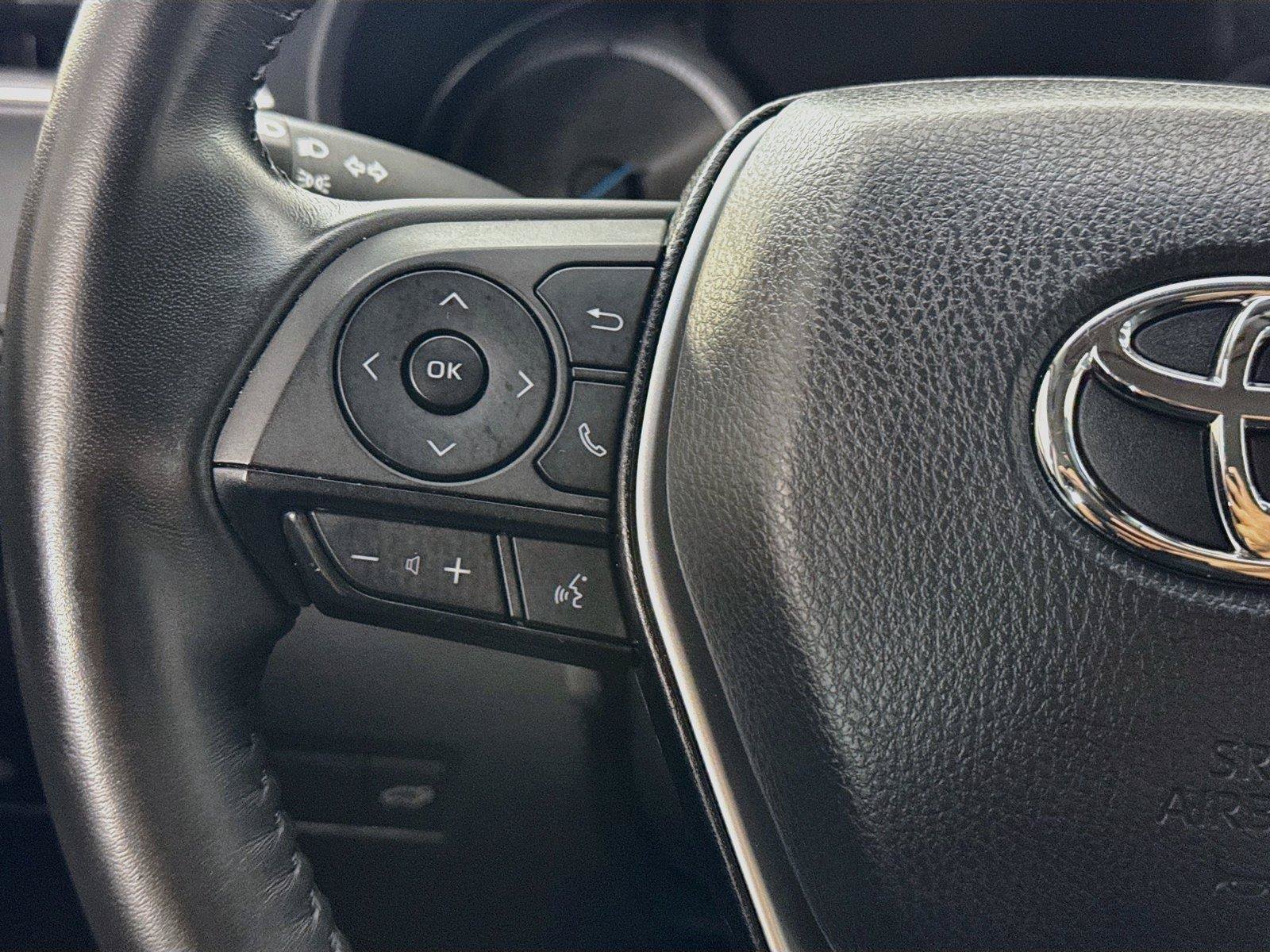 Certified 2023 Toyota Venza LE AWD/4WD image 17