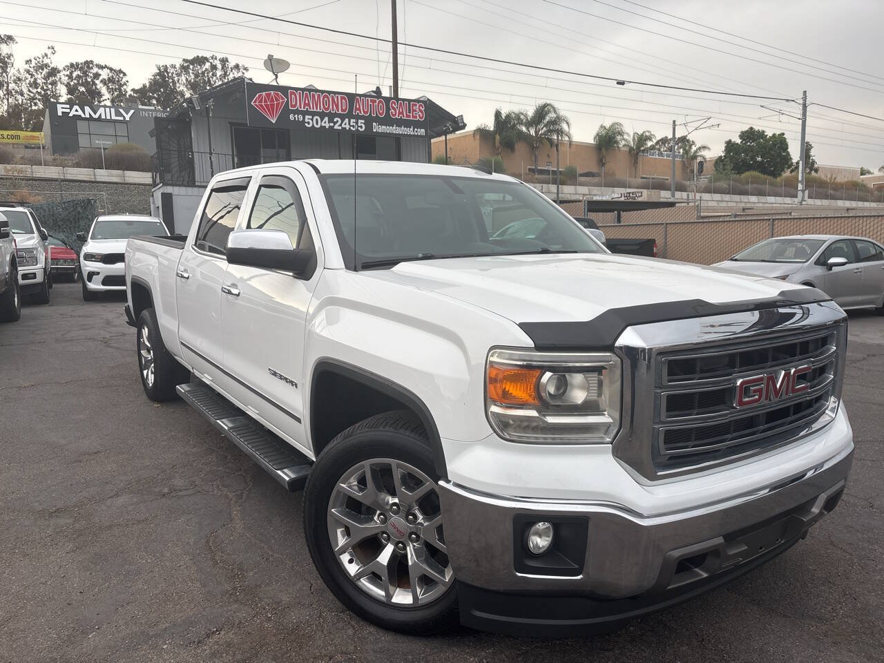 Used 2015 GMC Sierra 1500 SLT RWD image 2