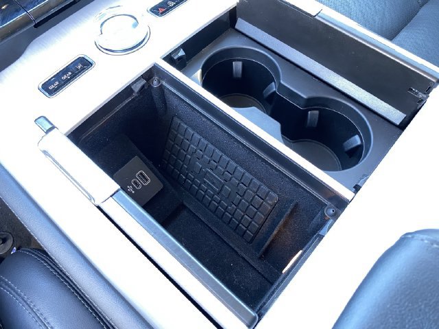 Used 2025 Lincoln Navigator L Reserve AWD/4WD image 29