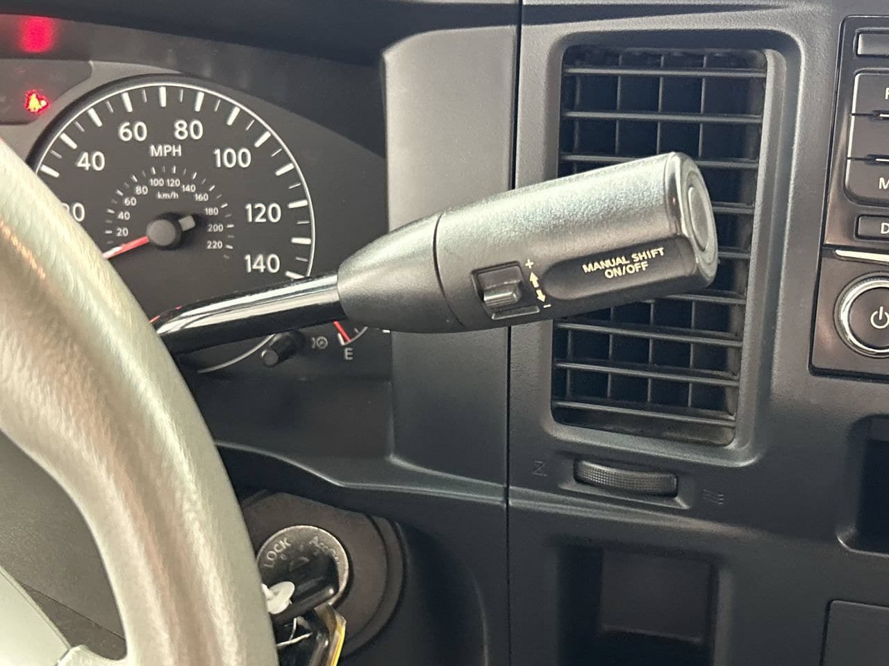 Used 2018 Nissan NV 3500 S RWD image 16