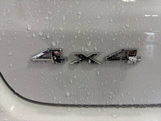 Used 2024 Jeep Compass Limited w/ Sun and Sound Group image 7