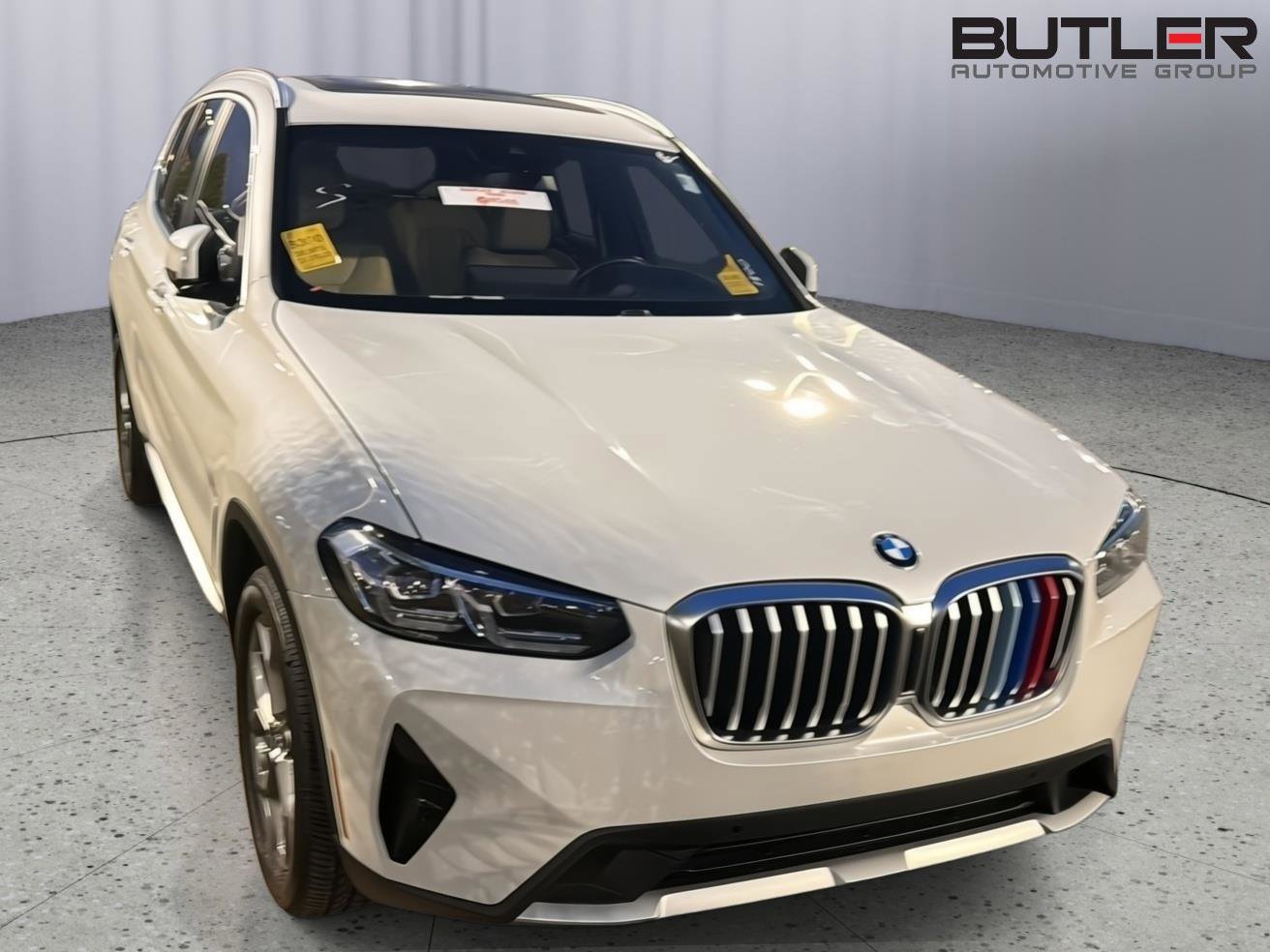 Used 2022 BMW X3 xDrive30i w/ Premium Package 2 AWD/4WD image 4
