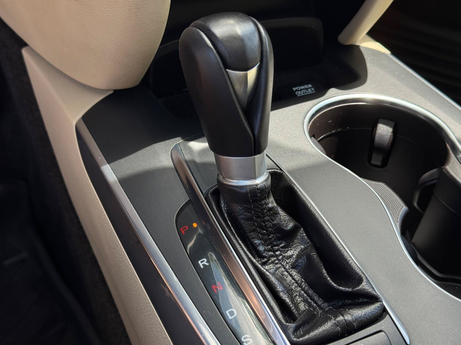 Used 2015 Acura MDX FWD image 18