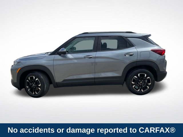 Used 2021 Chevrolet TrailBlazer LT FWD image 2