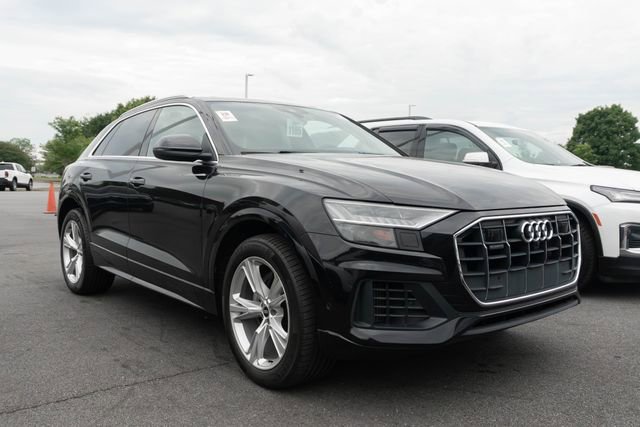 Used 2021 Audi Q8 Premium Plus w/ Premium Plus Package AWD/4WD image 2