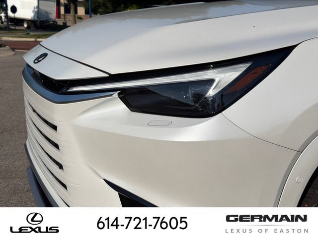 New 2026 Lexus TX 500h AWD image 13