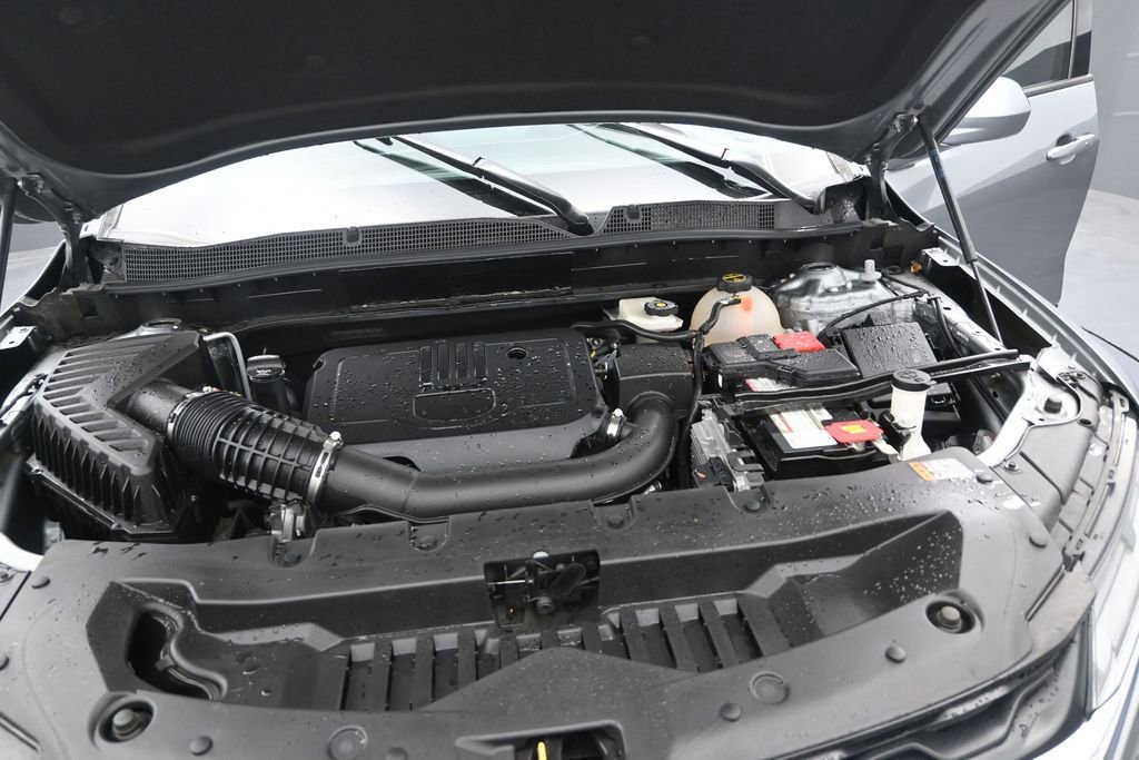 Used 2024 Chevrolet Blazer LT FWD image 16