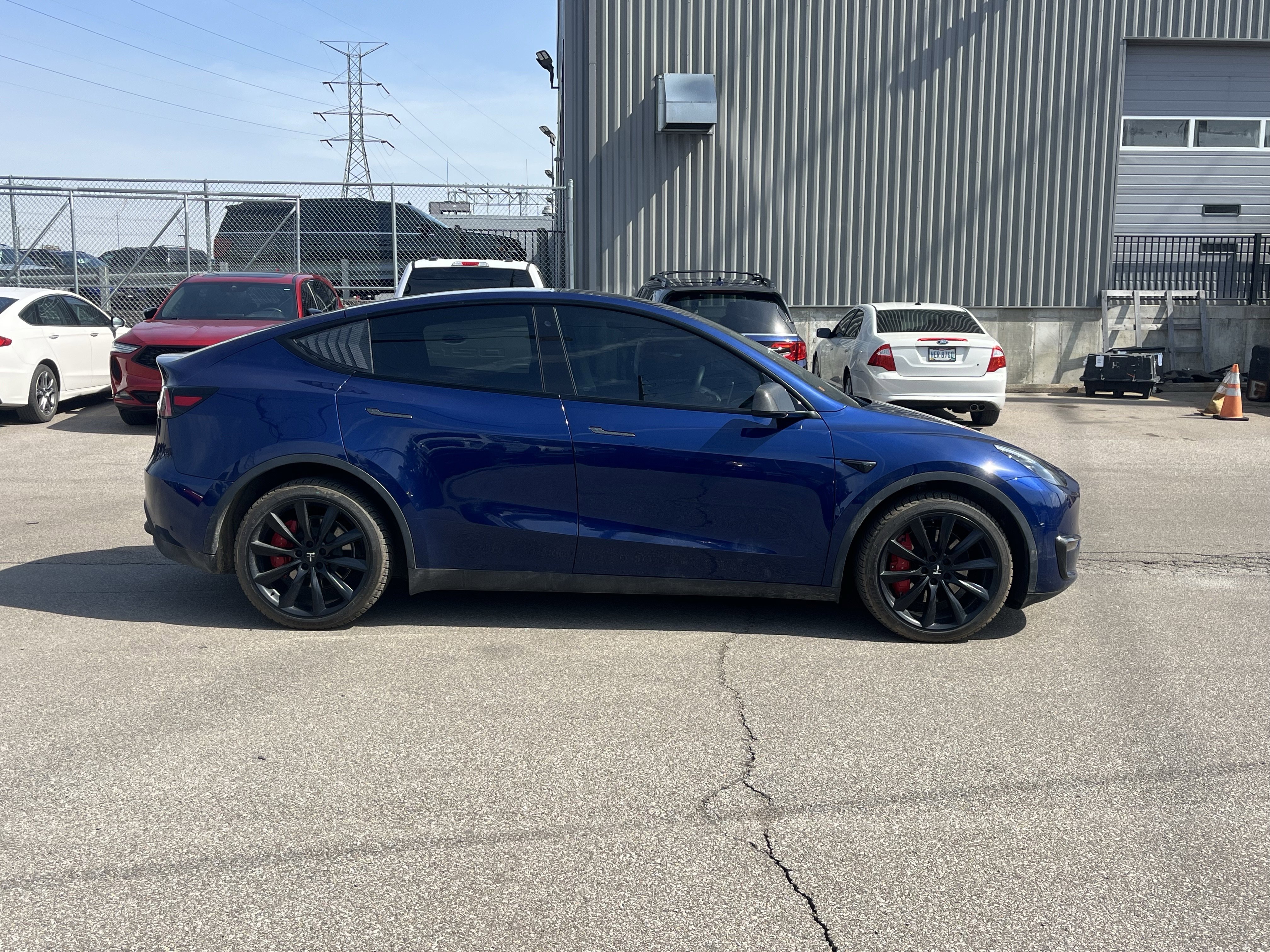 Used 2021 Tesla Model Y Long Range image 8
