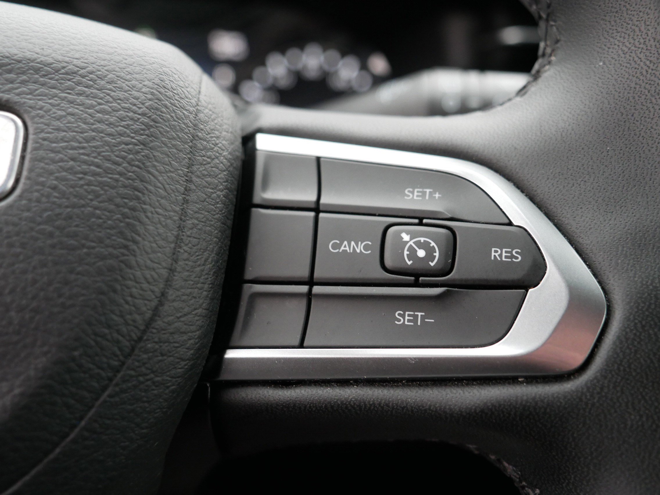 Certified 2024 Jeep Compass Latitude image 29