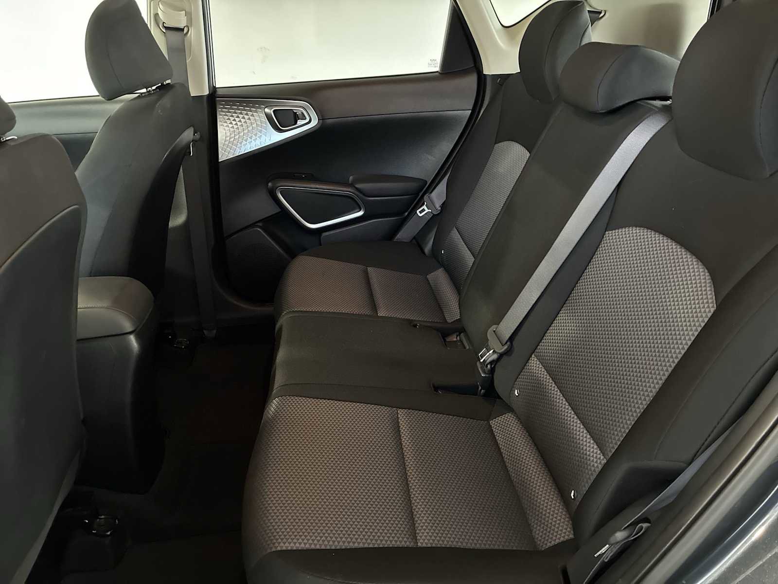 Used 2024 Kia Soul LX w/ Option Group 015 image 22