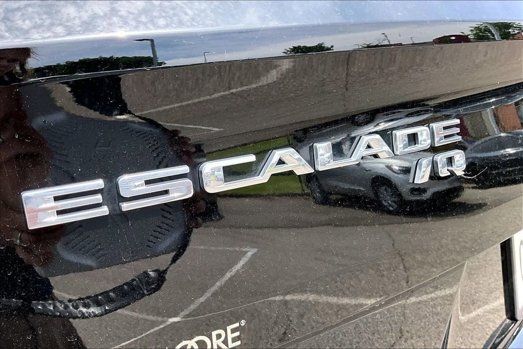 Used 2025 Cadillac Escalade IQ Luxury 2 AWD/4WD image 34