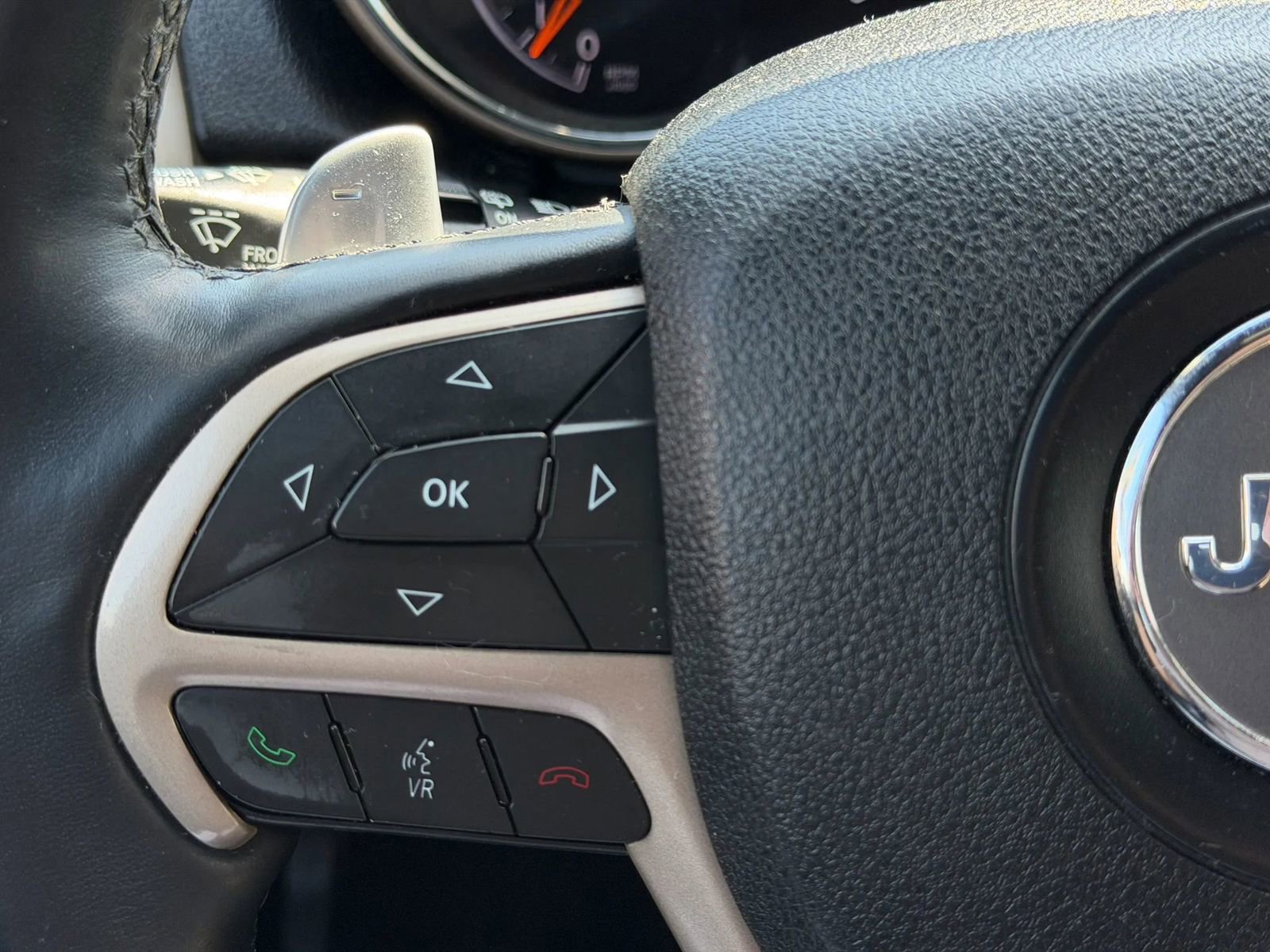 Used 2014 Jeep Grand Cherokee Altitude RWD image 43