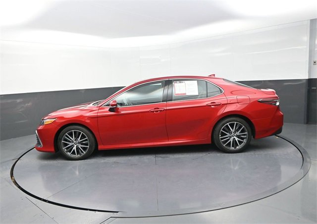 Used 2023 Toyota Camry XLE w/ Navigation Package image 4