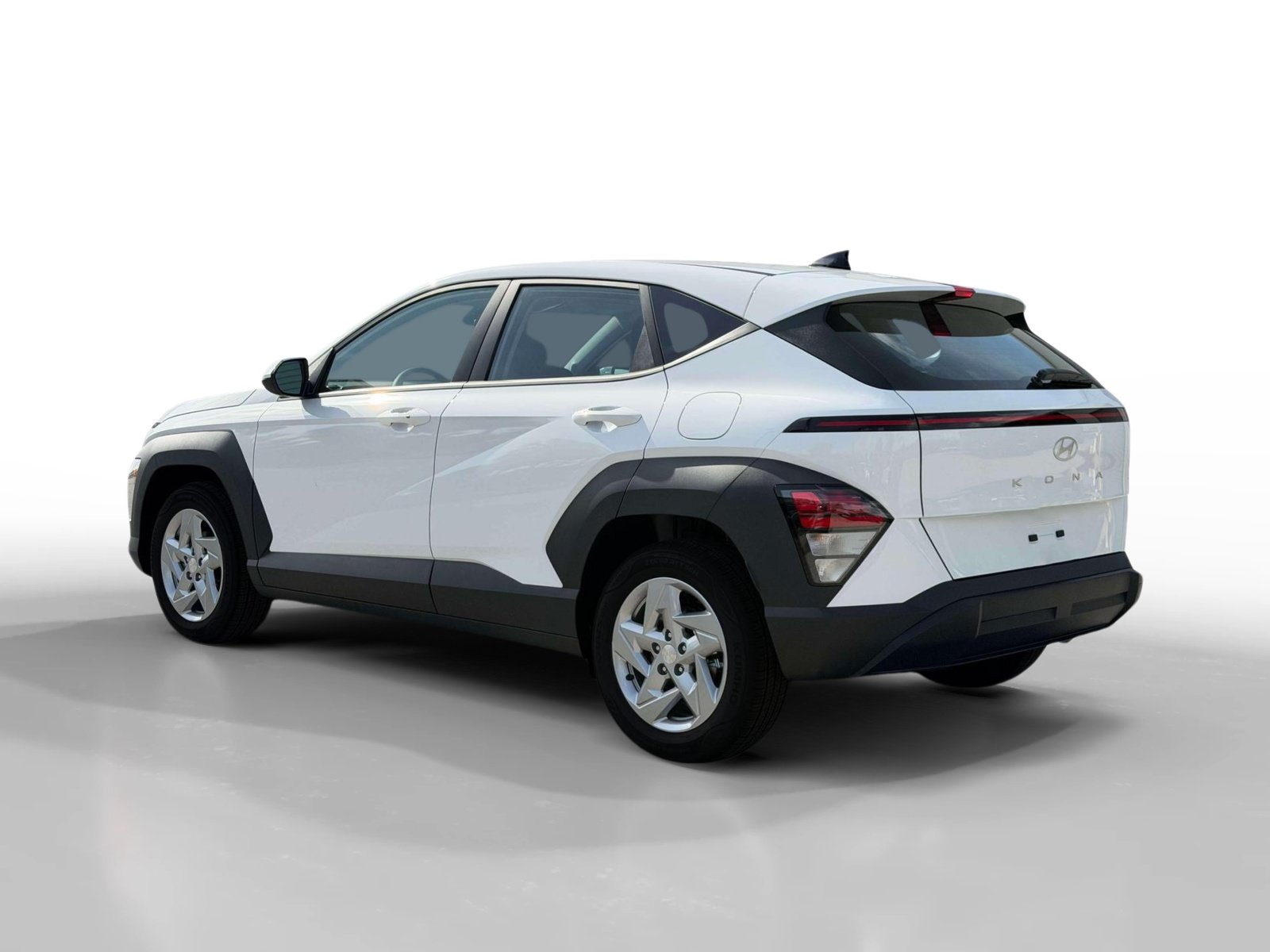 New 2027 Hyundai Kona SE FWD image 8