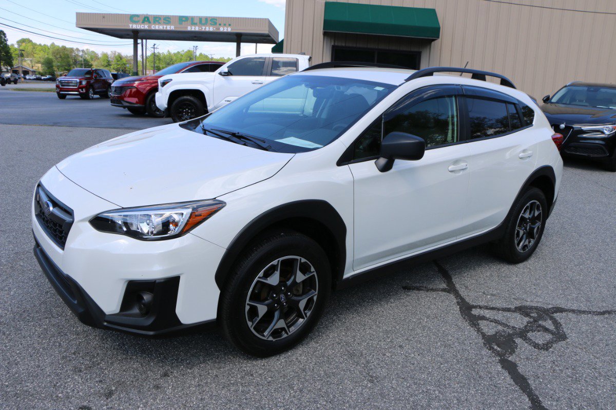 Used 2020 Subaru Crosstrek 2.0i AWD/4WD image 1