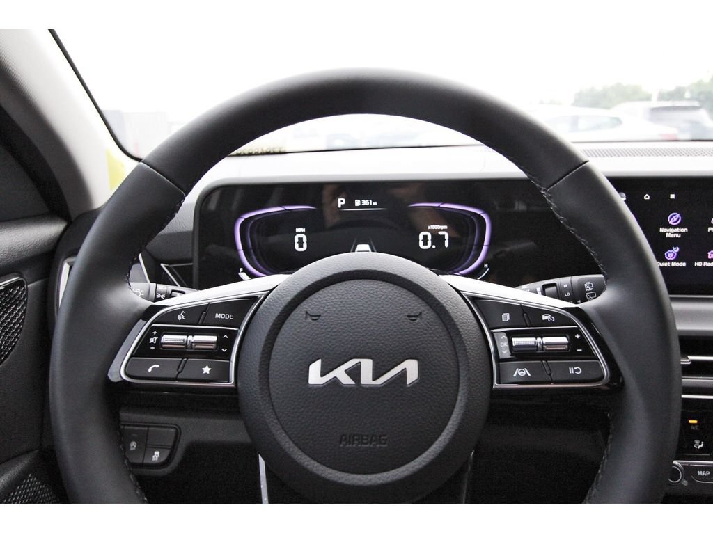 New 2026 Kia Seltos S FWD image 12