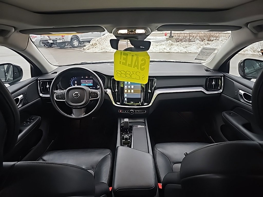 Used 2024 Volvo S60 B5 Core image 38