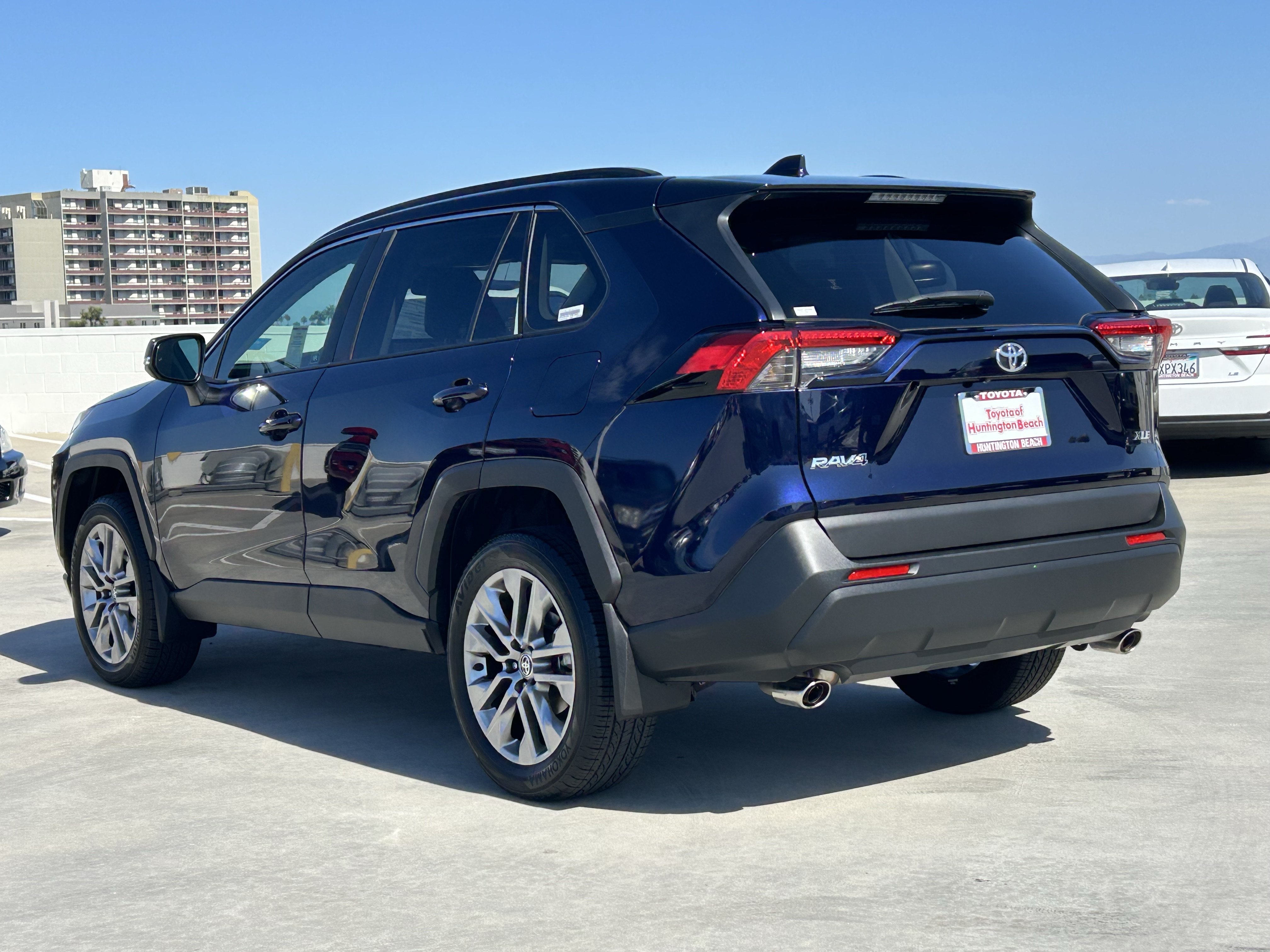 Certified 2025 Toyota RAV4 XLE Premium FWD image 5