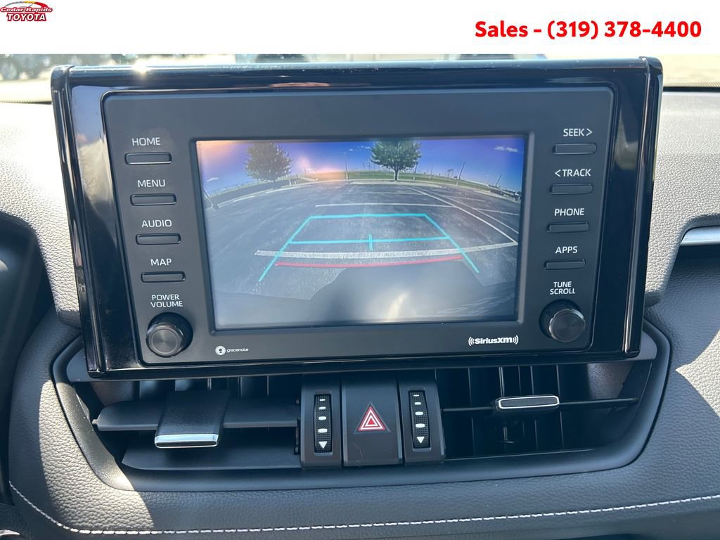 Certified 2022 Toyota RAV4 XLE Premium AWD/4WD image 19