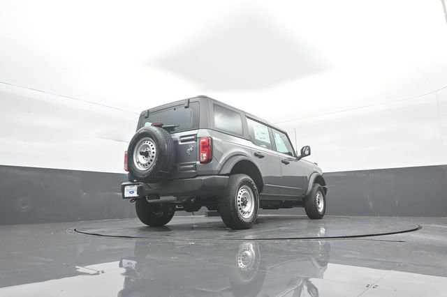 New 2025 Ford Bronco 4-Door image 32